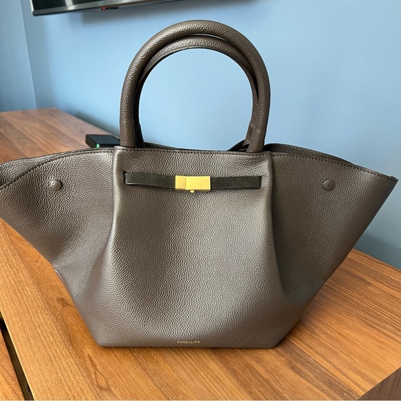 COPY - Demellier London x Claire Rose Icons LE Midi New York Bag Chocolate Leat… - Picture 2 of 16
